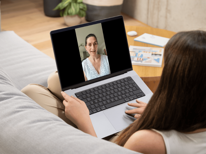 Favoriser le développement moteur et sensoriel des enfants grâce à un environnement adapté